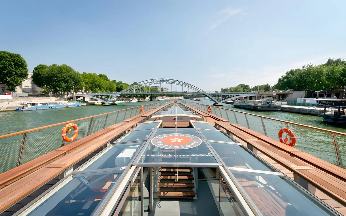 Open upper deck of a Seine sightseeing boat